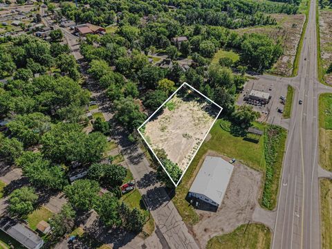 Vacant Land For Sale - 30041 Redfield Blvd Blvd<br/> Shafer, MN 55074