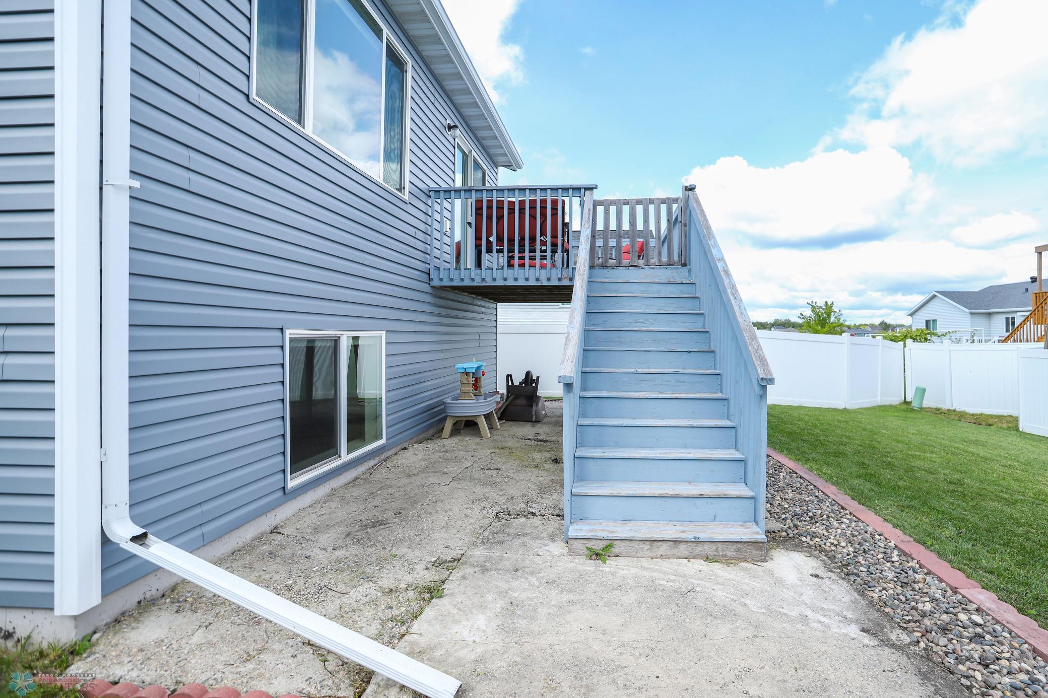 Fargo, North Dakota 58104, United States, 4 Bedrooms Bedrooms, ,2 BathroomsBathrooms,Residential,Active,206052