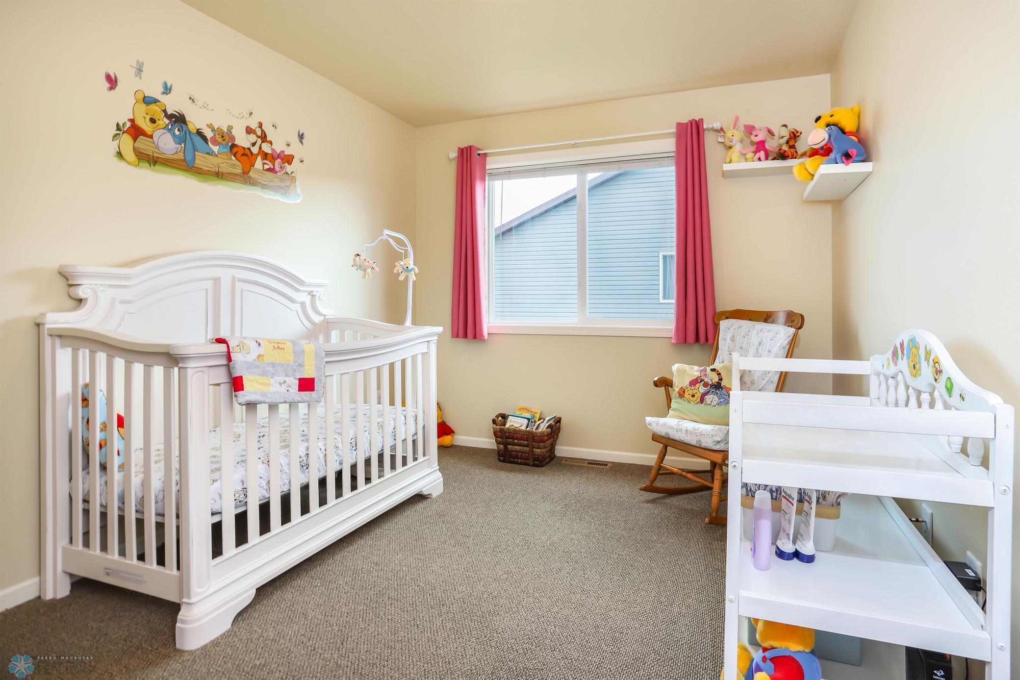 Fargo, North Dakota 58104, United States, 4 Bedrooms Bedrooms, ,2 BathroomsBathrooms,Residential,Active,206052