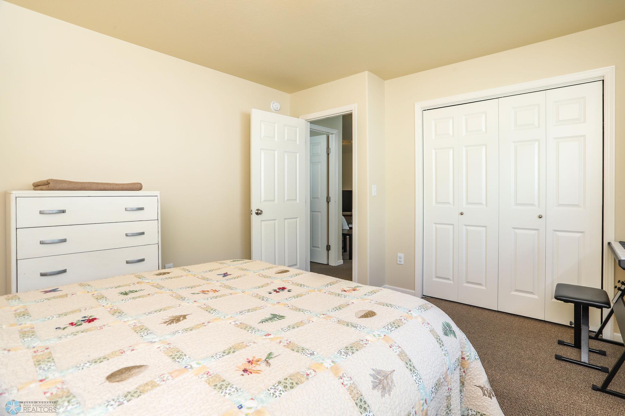 Fargo, North Dakota 58104, United States, 4 Bedrooms Bedrooms, ,2 BathroomsBathrooms,Residential,Active,206052