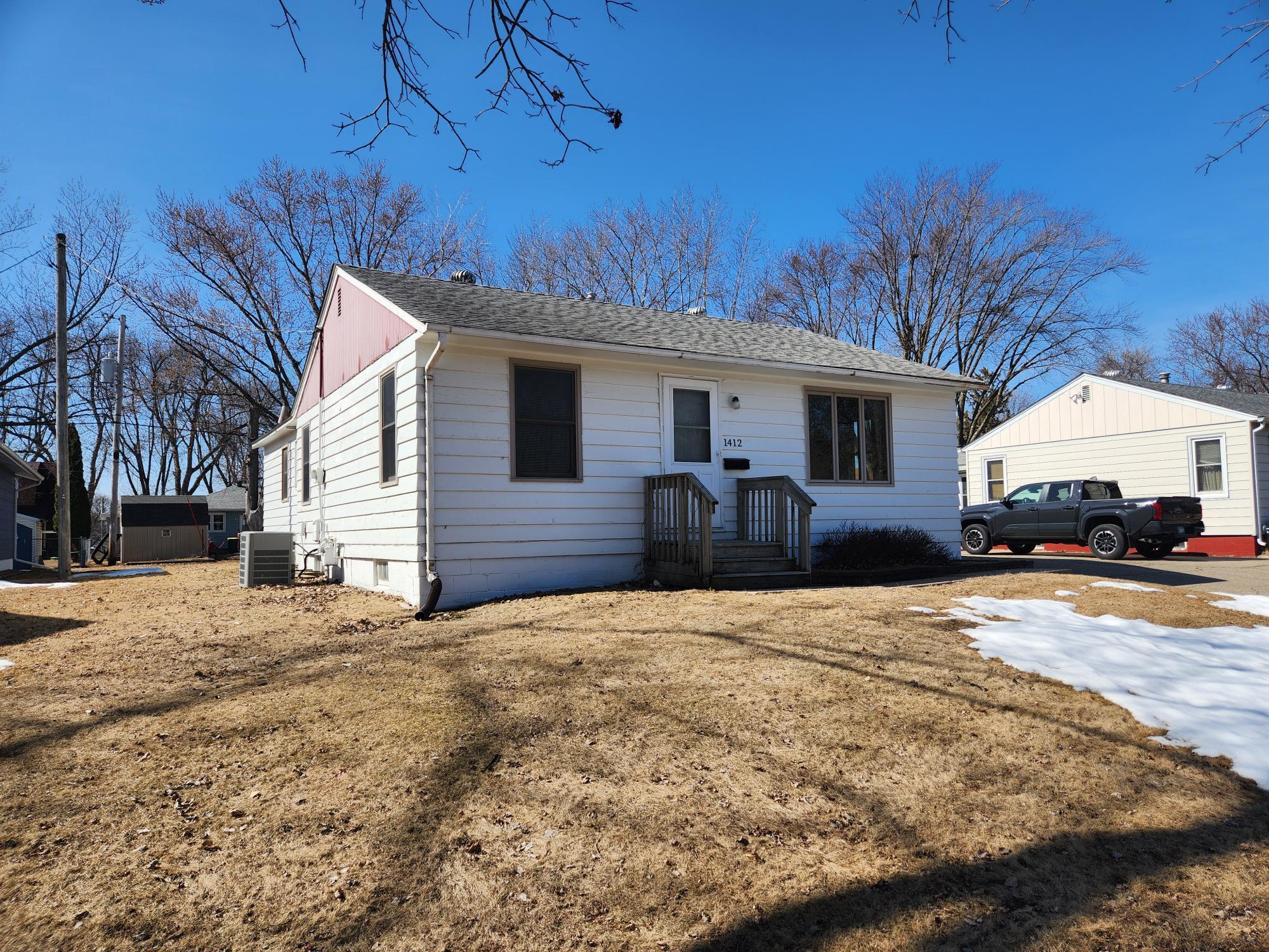 1412 Manor Avenue, Albert Lea, Minnesota image 1