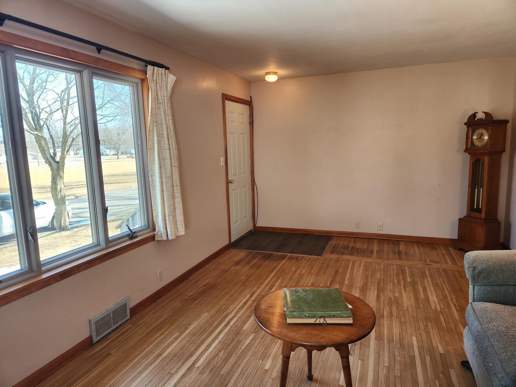 1412 Manor Avenue, Albert Lea, Minnesota image 6