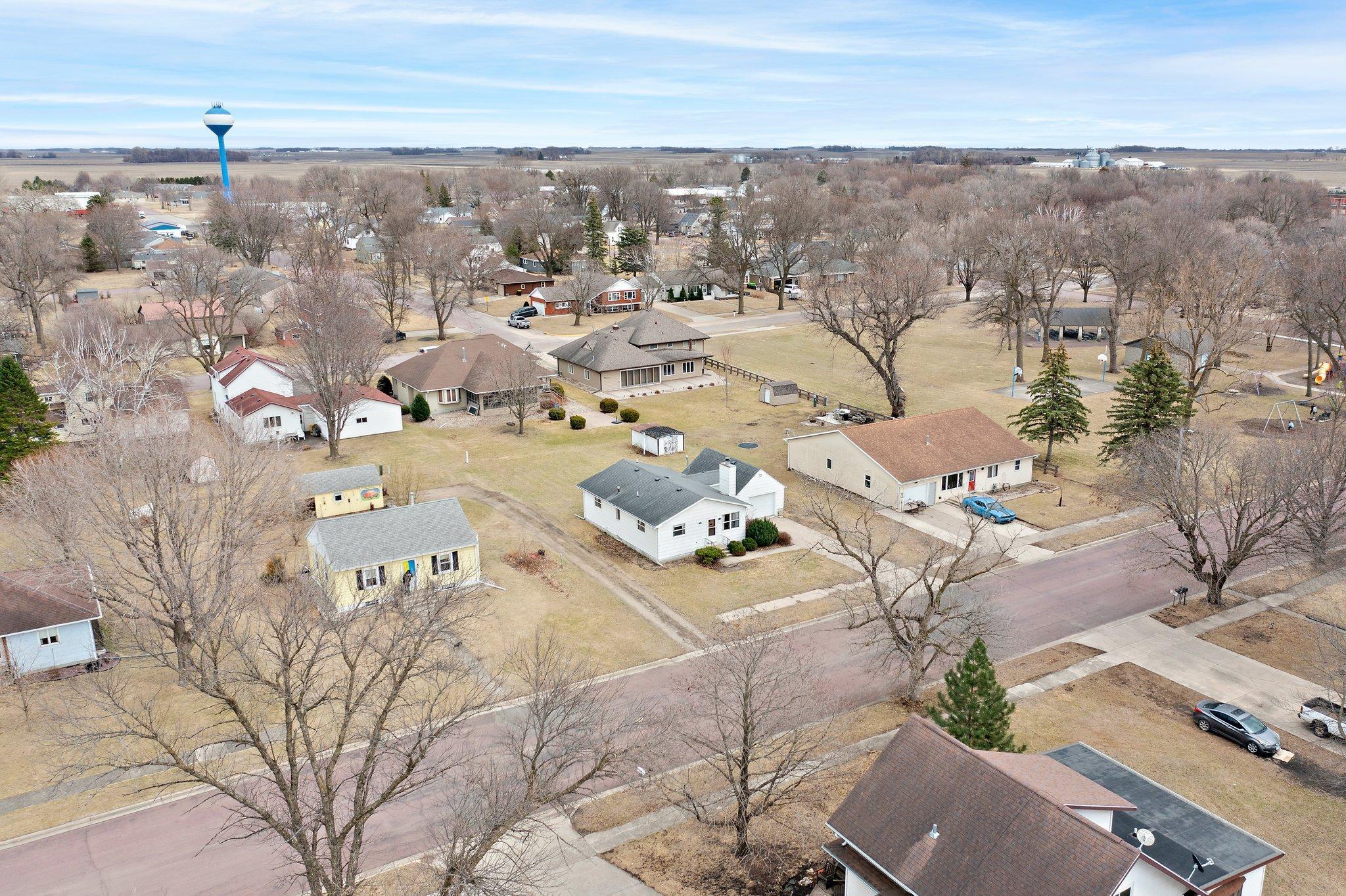 222 N 2nd Avenue, Truman, Minnesota image 21