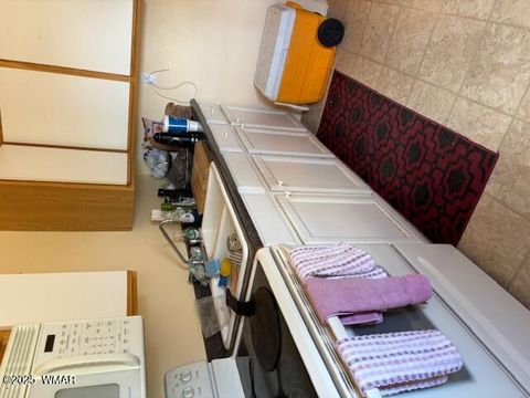 Tiny photo for 120 S 4th Street, Saint Johns, AZ 85936 (MLS # 257245)