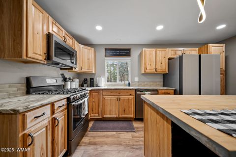 Tiny photo for 6066 Lower Ridge Dr Dr, Lakeside, AZ 85929 (MLS # 258714)