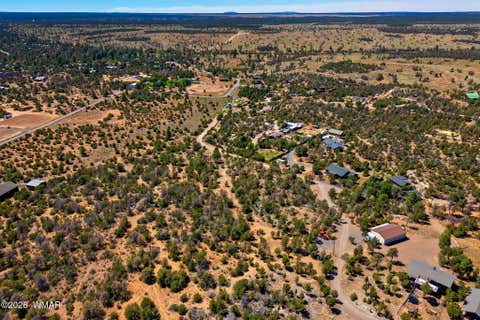 Tiny photo for 3371 Weese Run, Overgaard, AZ 85933 (MLS # 262842)