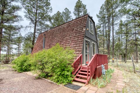 Photo of 2440 W Thornton Road, Show Low, AZ 85901 (MLS # 260690)
