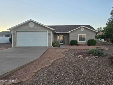 Photo of 1686 W 7th S Street, Snowflake, AZ 85937 (MLS # 261976)
