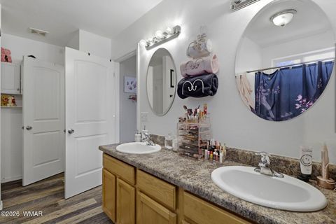 Tiny photo for 40 N Canyon Loop, Show Low, AZ 85901 (MLS # 261384)