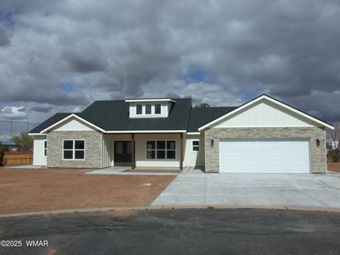 Photo of 67 N Lyon Gate Dr Dr, Snowflake, AZ 85937 (MLS # 255286)
