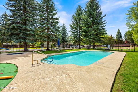 Tiny photo for 1460 S Adair Drive #17, Pinetop, AZ 85935 (MLS # 262934)