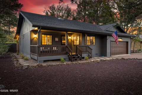 Photo of 5330 Branding Iron Loop, Pinetop, AZ 85935 (MLS # 261112)
