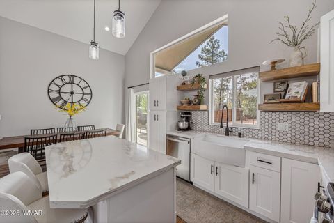 Tiny photo for 100 W Pine Haven Circle, Show Low, AZ 85901 (MLS # 257561)