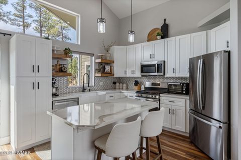 Tiny photo for 100 W Pine Haven Circle, Show Low, AZ 85901 (MLS # 257561)