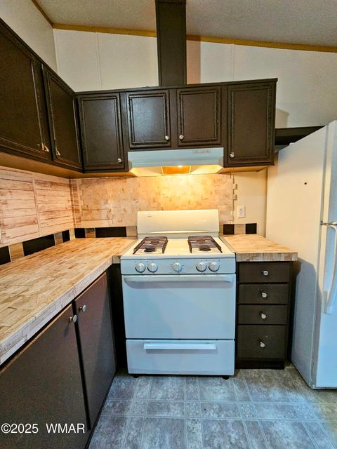 Tiny photo for 8338 Weber Road, Show Low, AZ 85901 (MLS # 258623)