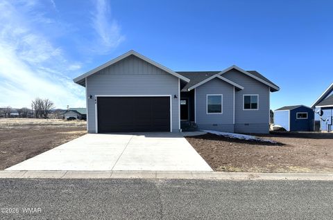 Photo of 142 SANDTRAP Drive, Eagar, AZ 85925 (MLS # 259351)