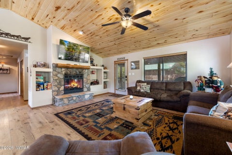 Tiny photo for 2334 S Buffalo Loop, Overgaard, AZ 85933 (MLS # 262575)