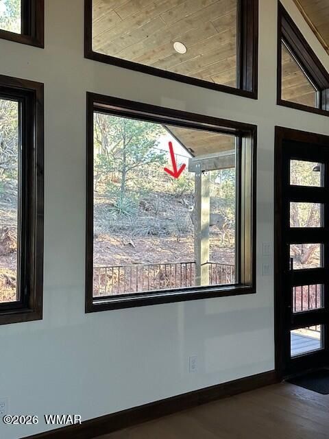 Tiny photo for 957 Cheney Ranch Loop, Show Low, AZ 85901 (MLS # 258537)