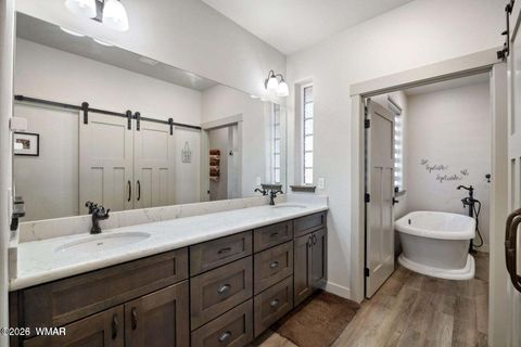 Tiny photo for 1030 Medallion Circle, Snowflake, AZ 85937 (MLS # 259024)