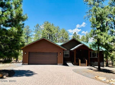 Photo of 1670 W Snow Creek Loop, Show Low, AZ 85901 (MLS # 262182)