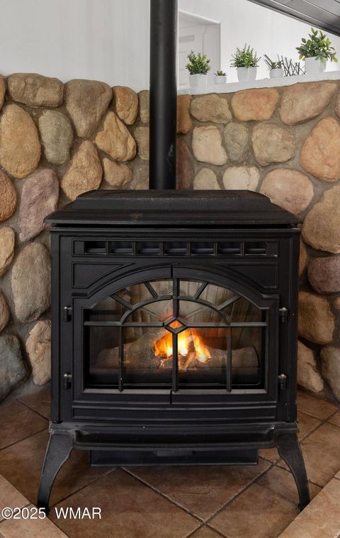 Tiny photo for 630 Vernon County Road, Vernon, AZ 85940 (MLS # 259289)