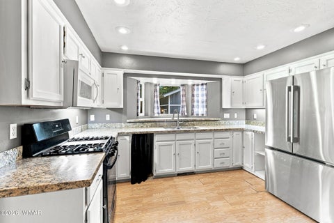 Tiny photo for 861 W Navajo Lane, Lakeside, AZ 85929 (MLS # 262854)