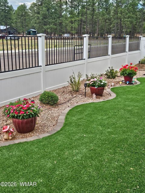 Tiny photo for 933 S Fox Hunt, Show Low, AZ 85901 (MLS # 259687)