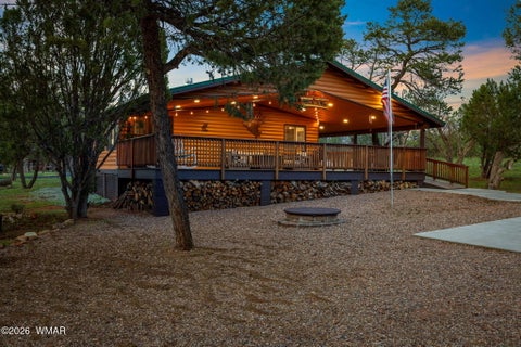 Photo of 3339 Navajo Drive, Overgaard, AZ 85933 (MLS # 262733)