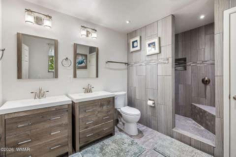 Tiny photo for 2176 Wildlife Trail, Overgaard, AZ 85933 (MLS # 261328)