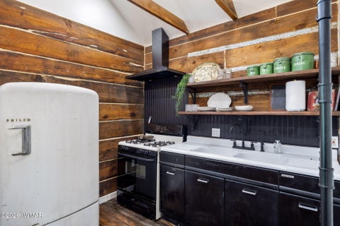 Tiny photo for 450 W Central Avenue, Eagar, AZ 85925 (MLS # 262088)