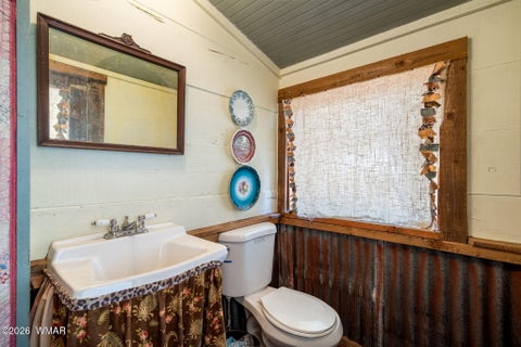 Tiny photo for 450 W Central Avenue, Eagar, AZ 85925 (MLS # 262088)