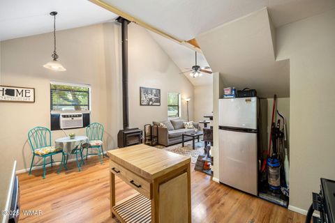 Tiny photo for 3390 Apache Drive, Overgaard, AZ 85933 (MLS # 258318)