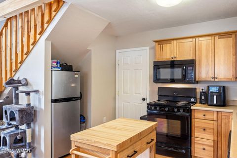 Tiny photo for 3390 Apache Drive, Overgaard, AZ 85933 (MLS # 258318)