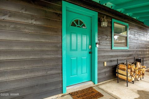 Tiny photo for 3390 Apache Drive, Overgaard, AZ 85933 (MLS # 258318)
