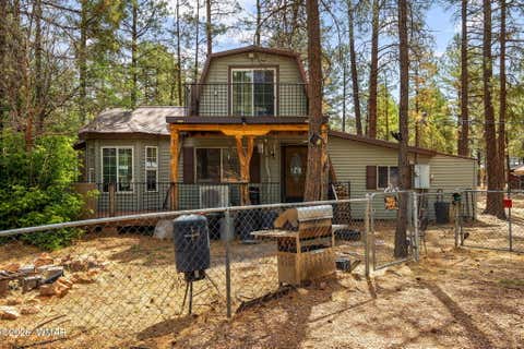 Photo of 2861 Angel Trail, Overgaard, AZ 85933 (MLS # 262027)