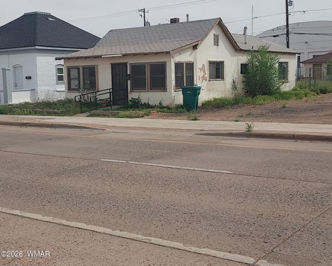 Photo of 419 E Third Street, Winslow, AZ 86047 (MLS # 260289)