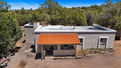 Photo of 1051 Dusty Lane, Show Low, AZ 85901 (MLS # 256173)