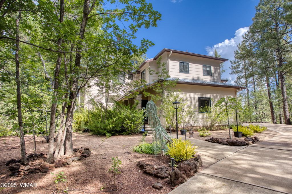 Photo for 6450 Cinder Mountain Drive, Pinetop, AZ 85935 (MLS # 257769)