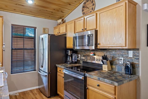 Tiny photo for 2701 Palomino Trail, Overgaard, AZ 85933 (MLS # 262986)