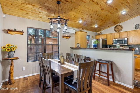 Tiny photo for 2701 Palomino Trail, Overgaard, AZ 85933 (MLS # 262986)