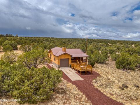 Photo of 2024 Silver Creek Drive, Show Low, AZ 85901 (MLS # 258521)