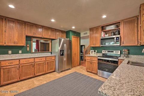 Tiny photo for 5238 Drifting Snow Loop, Pinetop, AZ 85935 (MLS # 260265)