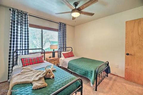 Tiny photo for 5238 Drifting Snow Loop, Pinetop, AZ 85935 (MLS # 260265)