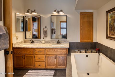 Tiny photo for 5238 Drifting Snow Loop, Pinetop, AZ 85935 (MLS # 260265)