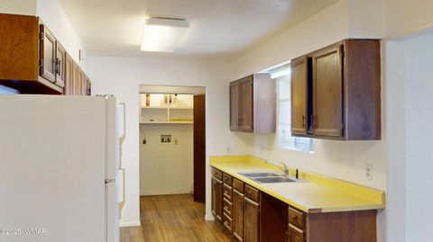 Tiny photo for 1203 Heywood Avenue, Holbrook, AZ 86025 (MLS # 258310)