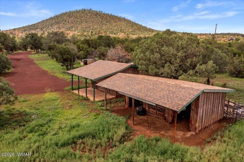 Tiny photo for 6 County Road 3166, Vernon, AZ 85940 (MLS # 262821)
