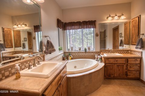 Tiny photo for 520 N Silverleaf Lane, Show Low, AZ 85901 (MLS # 259822)