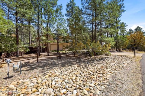 Tiny photo for 1621 N 39Th Drive, Show Low, AZ 85901 (MLS # 260130)
