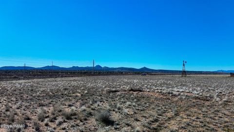 Tiny photo for 2300 W Santa Fe Rd 10 Acres Rd, Paulden, AZ 86334 (MLS # 259298)