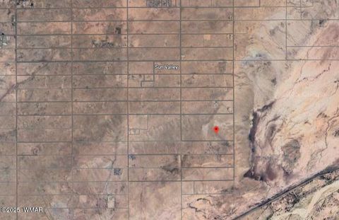Tiny photo for 7961 Stampede Road, Holbrook, AZ 86025 (MLS # 255490)